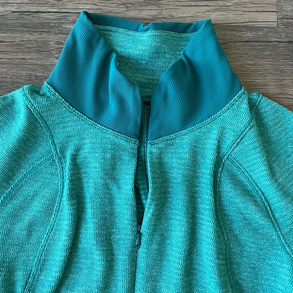 Lululemon Runderful 1/2 Zip - Picture 7 of 12